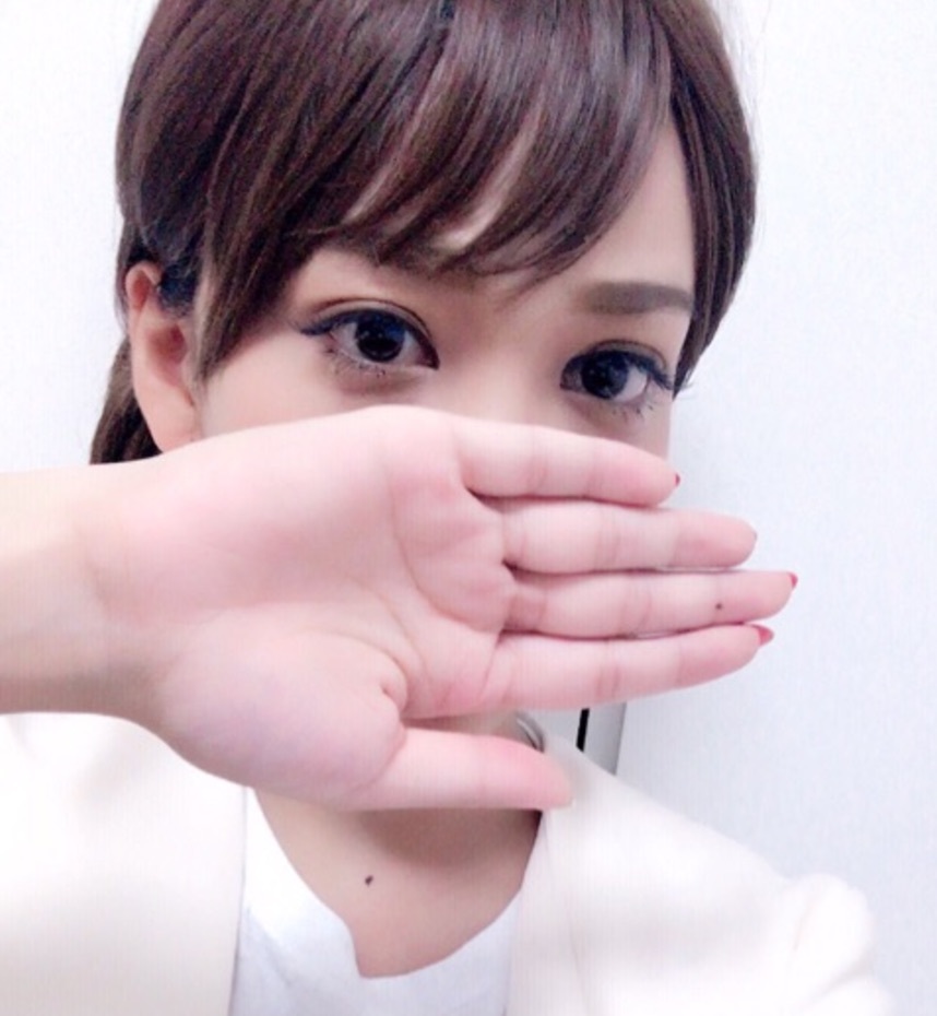 ざわちんが披露したのは、フジテレビ系列で放送中の人気ドラマ『コード・ブルー~ドクターヘリ緊急救命~THE THIRD SEASON』にて、翔北救命救急センターのフライト